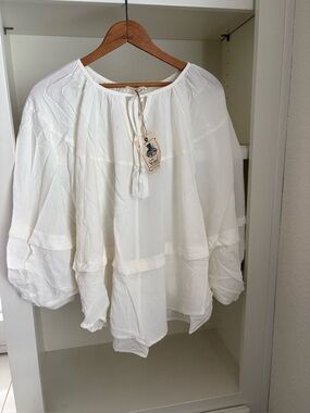 NWT Easel Peasant Boho White Tassels Dolman Elastic Cuff Blouse Small ET23287